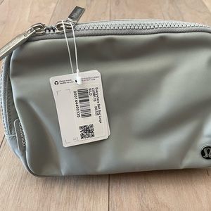 NWT Lululemon Large Belt Bag in Silver